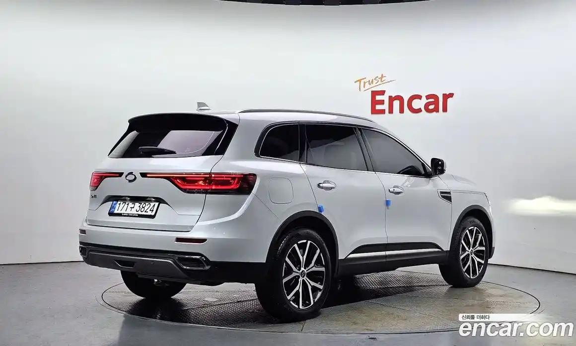 Renault QM6 2023 2.0 Автомат в Москве № 204533, фото 9