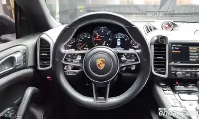 Porsche Cayenne 2015 3.0 Автомат в Москве № 208404, миниатюра 2