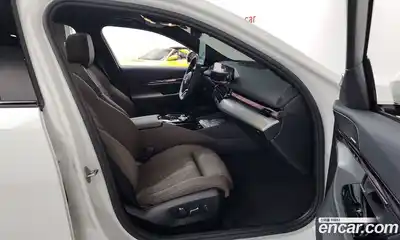 BMW 5-Series 2025 2.0 Автомат в Москве № 210288, миниатюра 11