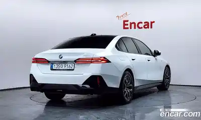BMW 5-Series 2025 2.0 Автомат в Москве № 210288, миниатюра 2