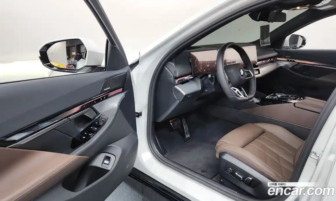 BMW 5-Series 2025 2.0 Автомат в Москве № 210288, фото 10