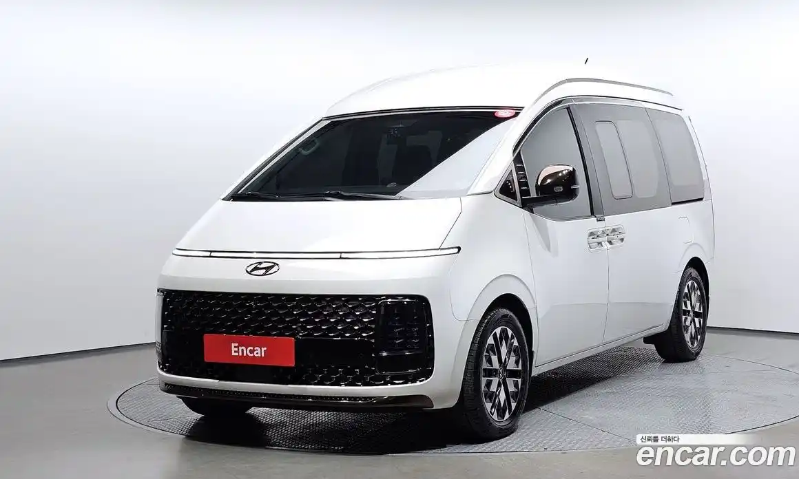 Hyundai Staria 2022 2.2 Автомат в Москве № 2102, фото 8