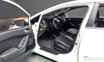 Kia K3 2017 1.6 Автомат в Москве № 21058, миниатюра 8