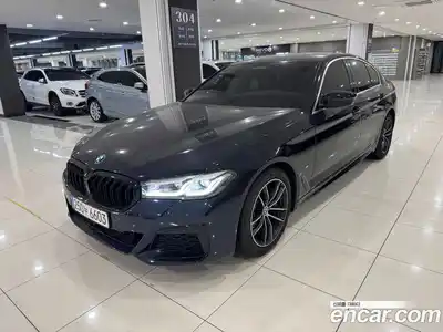 BMW 5-Series, 2023