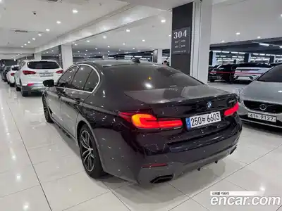 BMW 5-Series 2023 2.0 Автомат в Москве № 210643, миниатюра 2