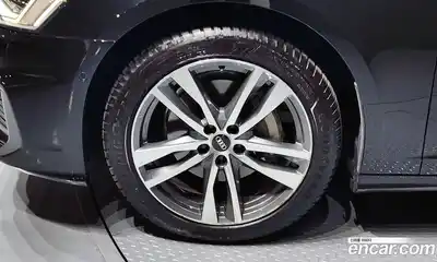 Audi A6 2022 2.0 Автомат в Москве № 212453, миниатюра 4