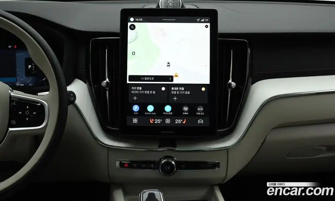 Volvo XC60 2026 2.0 Автомат в Москве № 212776, фото 14