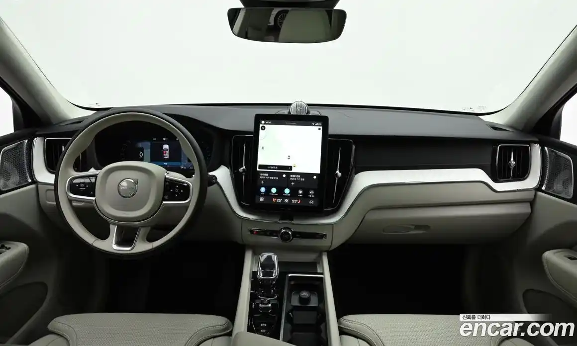 Volvo XC60 2026 2.0 Автомат в Москве № 212776, фото 7