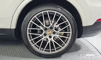 Porsche Cayenne 2023 3.0 Автомат в Москве № 213021, миниатюра 4