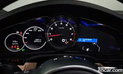 Porsche Cayenne 2023 3.0 Автомат в Москве № 213021, миниатюра 7