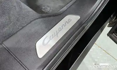 Porsche Cayenne, 2023