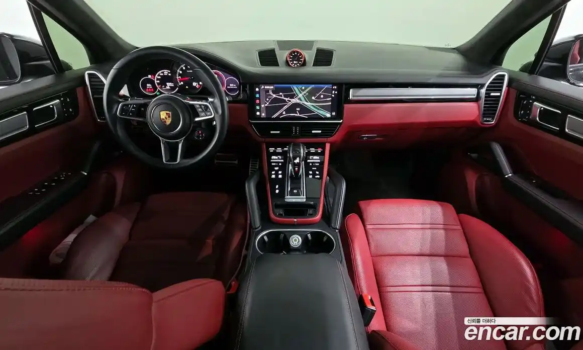 Porsche Cayenne 2023 3.0 Автомат в Москве № 213177, фото 11