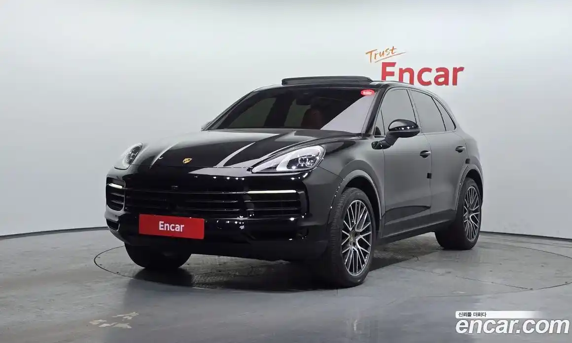 Porsche Cayenne 2023 3.0 Автомат в Москве № 213177, фото 17