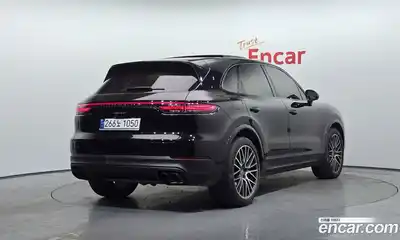Porsche Cayenne 2023 3.0 Автомат в Москве № 213177, миниатюра 10