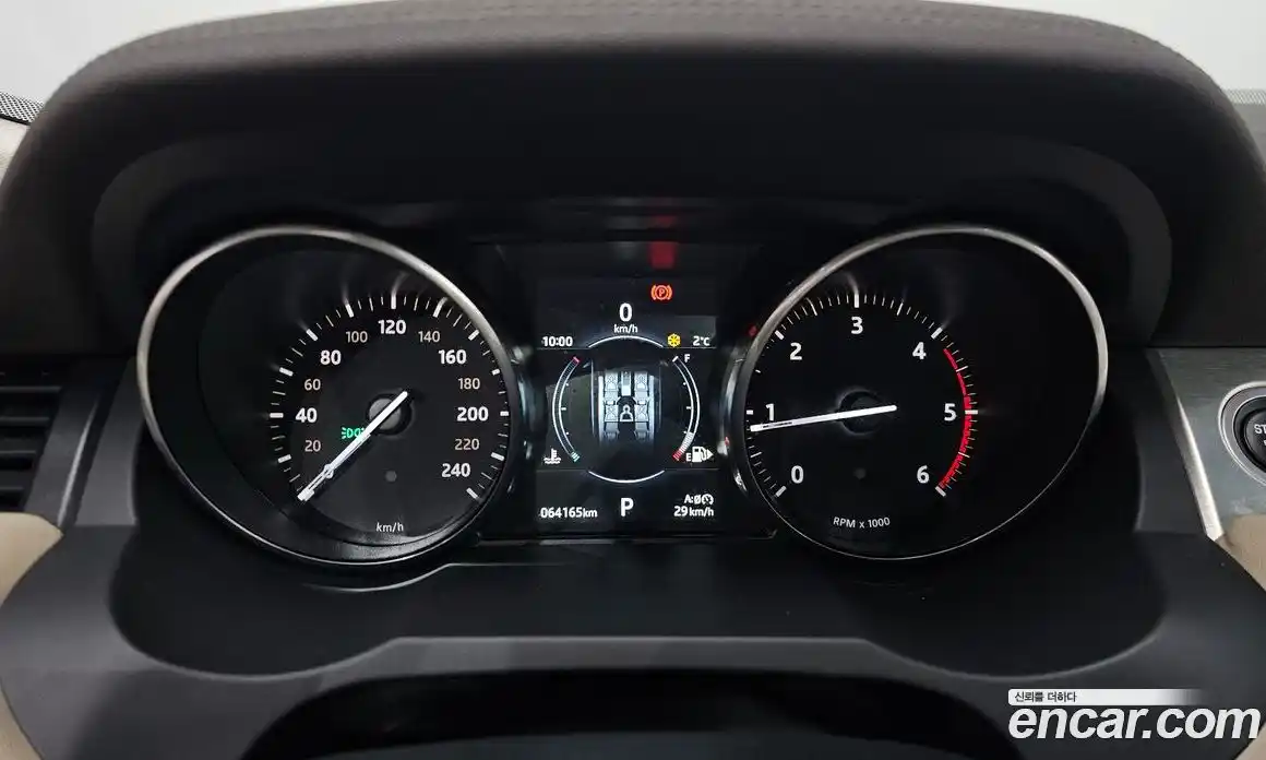 Land Rover Range-Rover Evoque 2018 2.0 Автомат в Москве № 213465, фото 11