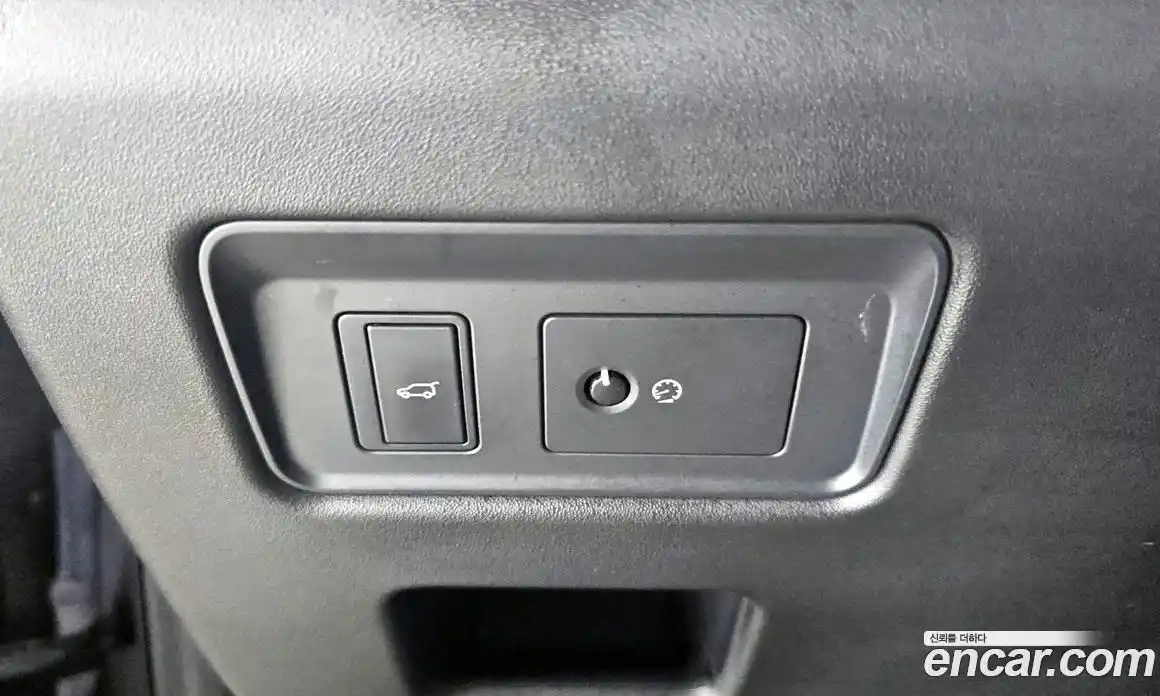 Land Rover Discovery 2018 2.0 Автомат в Москве № 213816, фото 13