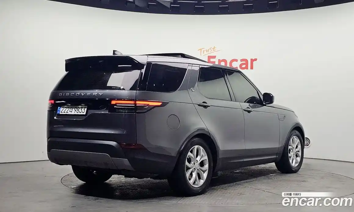 Land Rover Discovery 2018 2.0 Автомат в Москве № 213816, фото 18