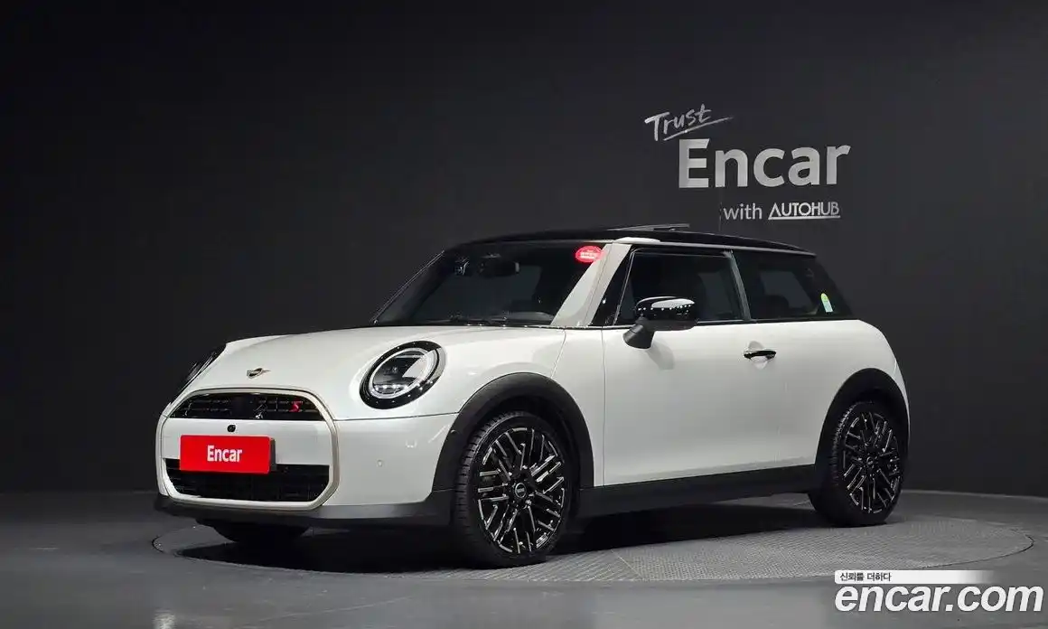 Mini Cooper 2025 2.0 Автомат в Москве № 213949, фото 6