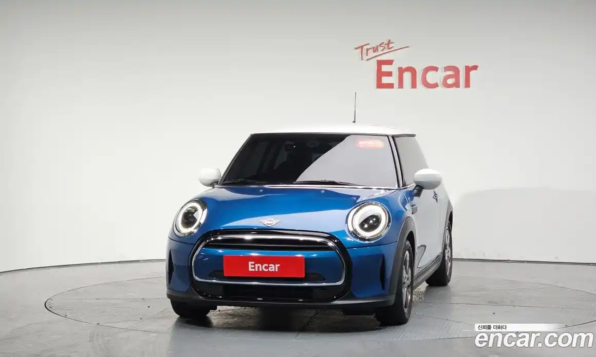 Mini Cooper 2022 1.5 Автомат в Москве № 214181, фото 16