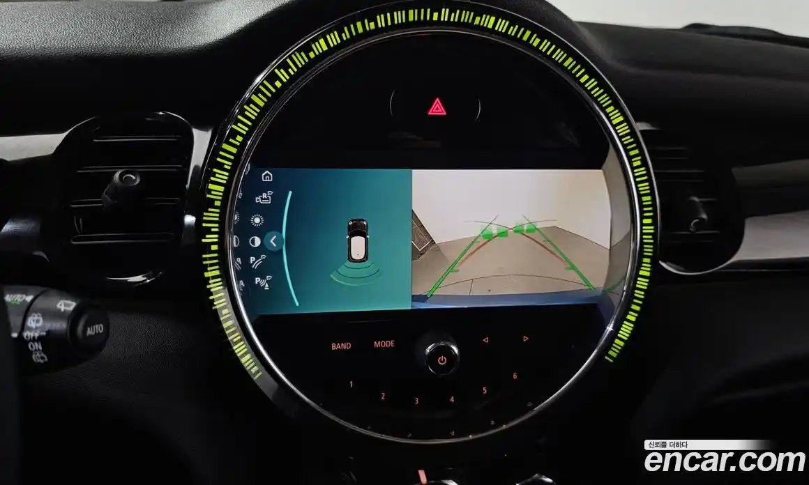 Mini Cooper 2022 1.5 Автомат в Москве № 214181, фото 17