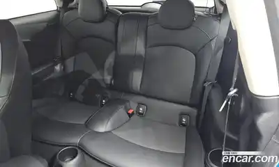 Mini Cooper 2022 1.5 Автомат в Москве № 214181, миниатюра 2