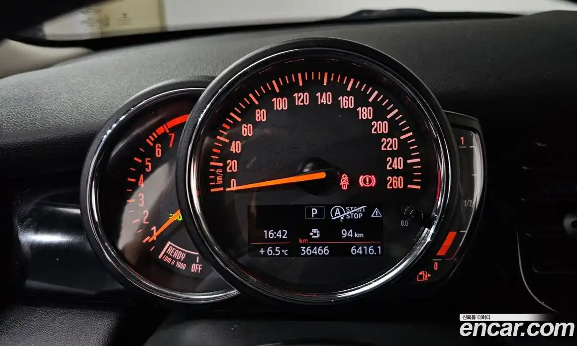 Mini Cooper 2022 1.5 Автомат в Москве № 214181, фото 4