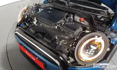 Mini Cooper 2022 1.5 Автомат в Москве № 214181, миниатюра 7