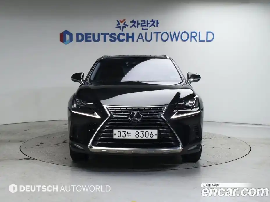 Lexus NX 2019 2.5 Автомат в Москве № 214831, фото 3