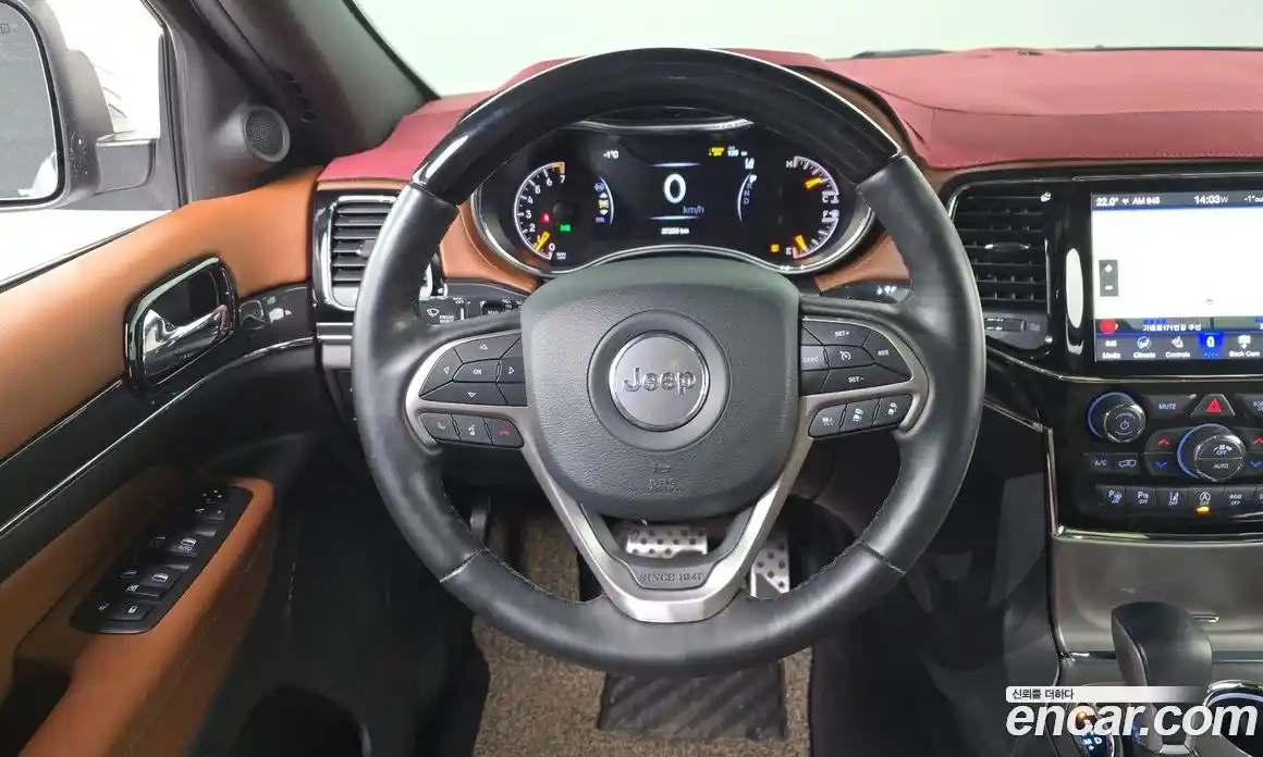 Jeep Cherokee 2021 3.6 Автомат в Москве № 215425, фото 13