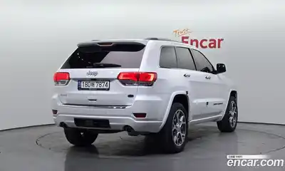 Jeep Cherokee 2021 3.6 Автомат в Москве № 215425, миниатюра 2