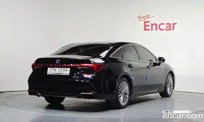 Toyota Avalon 2019 2.5 Автомат в Москве № 215527, миниатюра 4