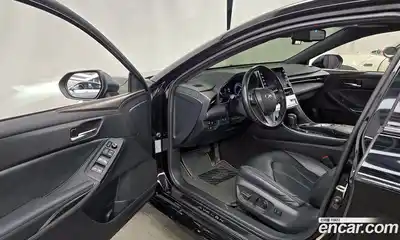 Toyota Avalon 2019 2.5 Автомат в Москве № 215527, миниатюра 7