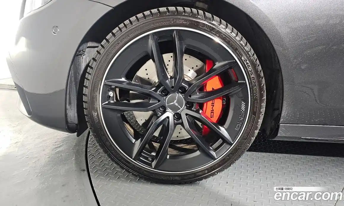 Mercedes-Benz E-Class 2023 3.0 Автомат в Москве № 219708, фото 16