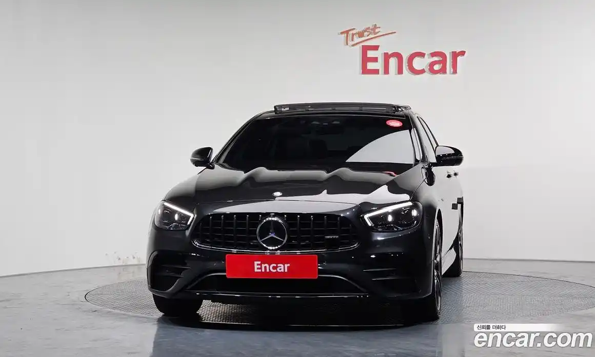 Mercedes-Benz E-Class 2023 3.0 Автомат в Москве № 219708, фото 19