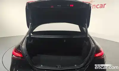 Mercedes-Benz E-Class 2023 3.0 Автомат в Москве № 219708, миниатюра 4