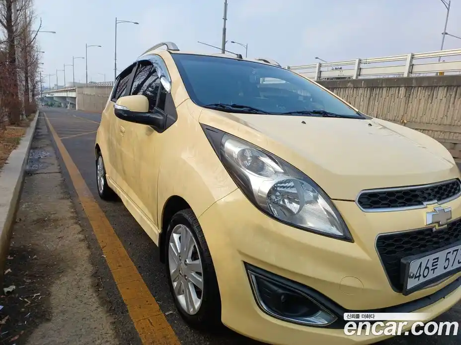 Chevrolet Spark 2014 1.0 Автомат в Москве № 219787, фото 3