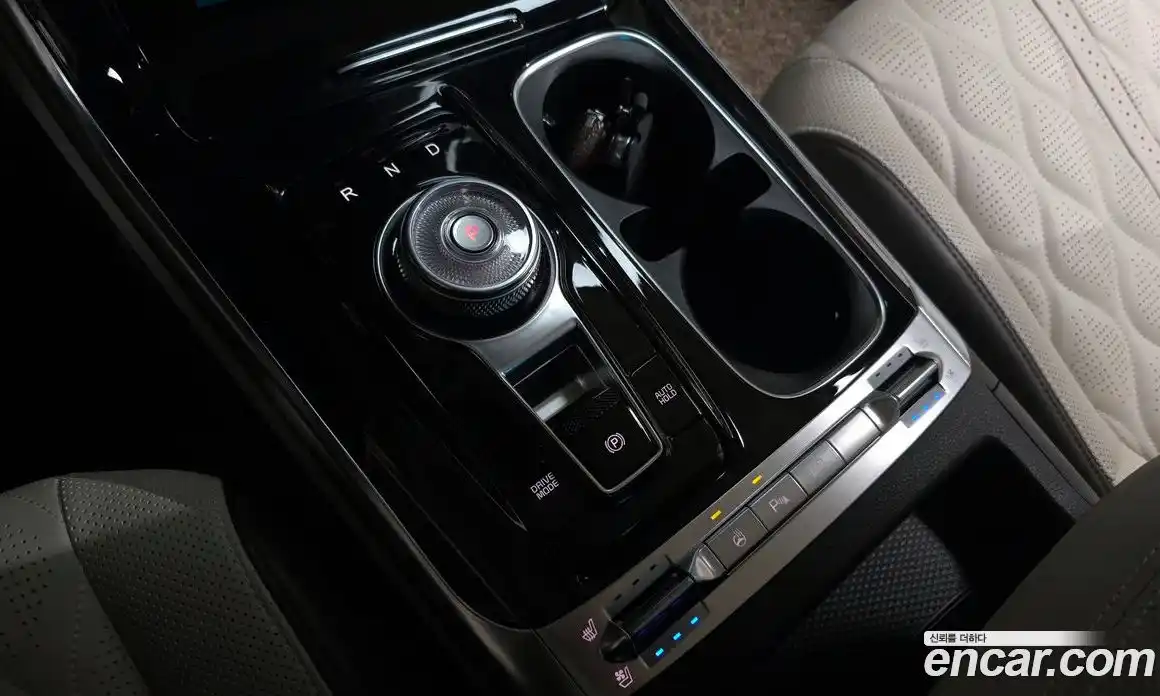 Kia Canival 2021 3.5 Автомат в Москве № 22296, фото 9