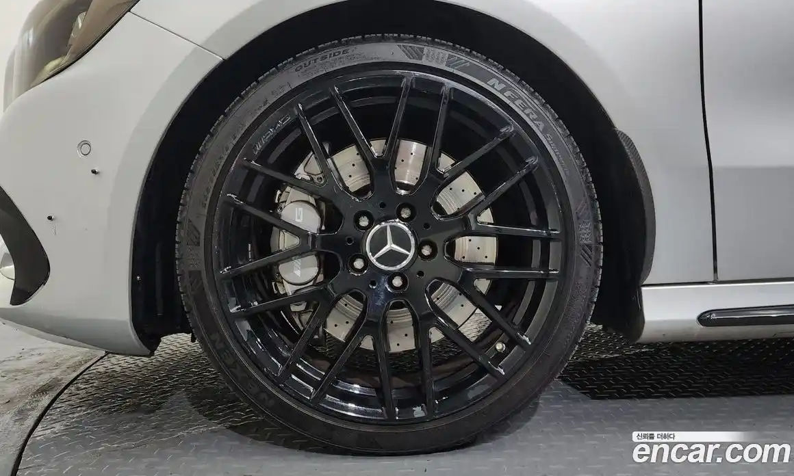 Mercedes-Benz A-Class 2016 2.0 Автомат в Москве № 223187, фото 15