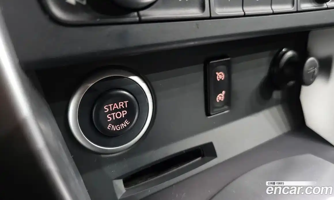 Renault QM5 2014 2.0 Автомат в Москве № 226362, фото 10