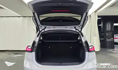 BMW 2-Series 2023 2.0 Автомат в Москве № 227873, миниатюра 2