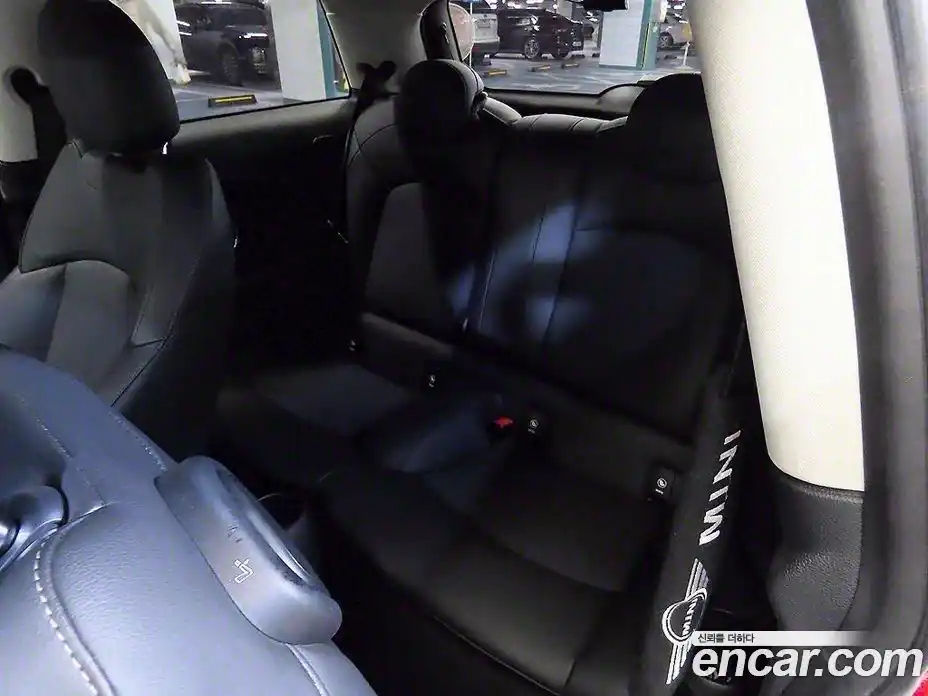 Mini Cooper 2020 2.0 Автомат в Москве № 228116, фото 7