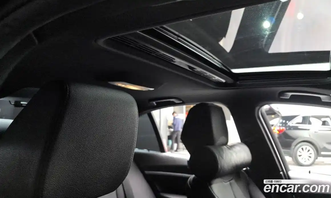 BMW 3-Series 2018 2.0 Автомат в Москве № 228963, фото 18