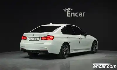 BMW 3-Series 2018 2.0 Автомат в Москве № 228963, миниатюра 2