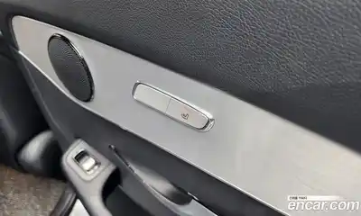 Mercedes-Benz GLC-Class 2019 2.0 Автомат в Москве № 229622, миниатюра 10