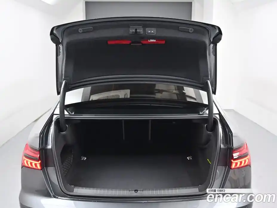 Audi A6 2025 2.0 Автомат в Москве № 230249, фото 20