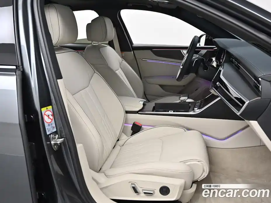 Audi A6 2025 2.0 Автомат в Москве № 230249, фото 10