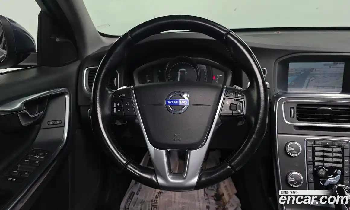 Volvo S60 2015 1.6 Автомат в Москве № 230642, фото 1