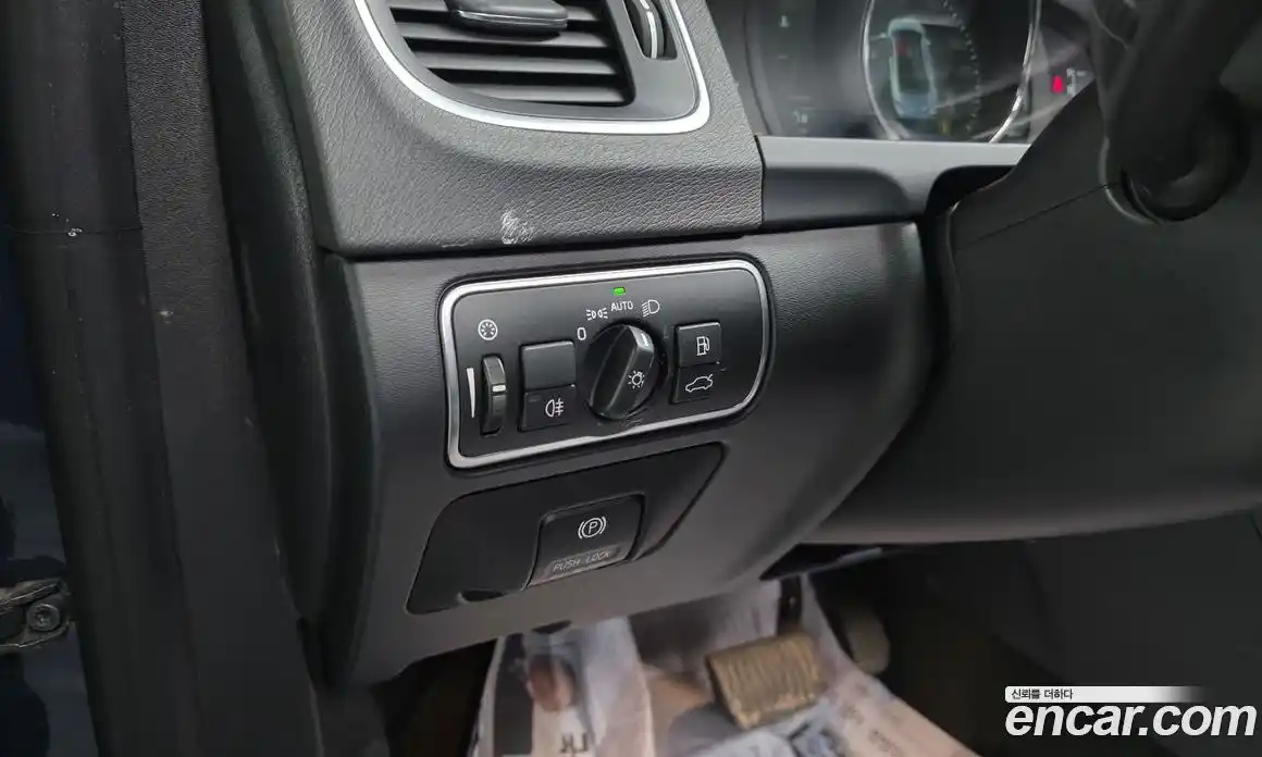 Volvo S60 2015 1.6 Автомат в Москве № 230642, фото 19