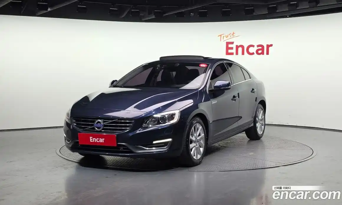 Volvo S60 2015 1.6 Автомат в Москве № 230642, фото 6