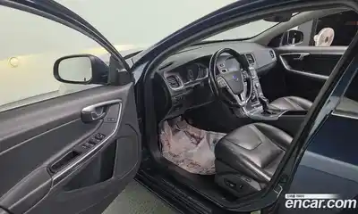 Volvo S60 2015 1.6 Автомат в Москве № 230642, миниатюра 7